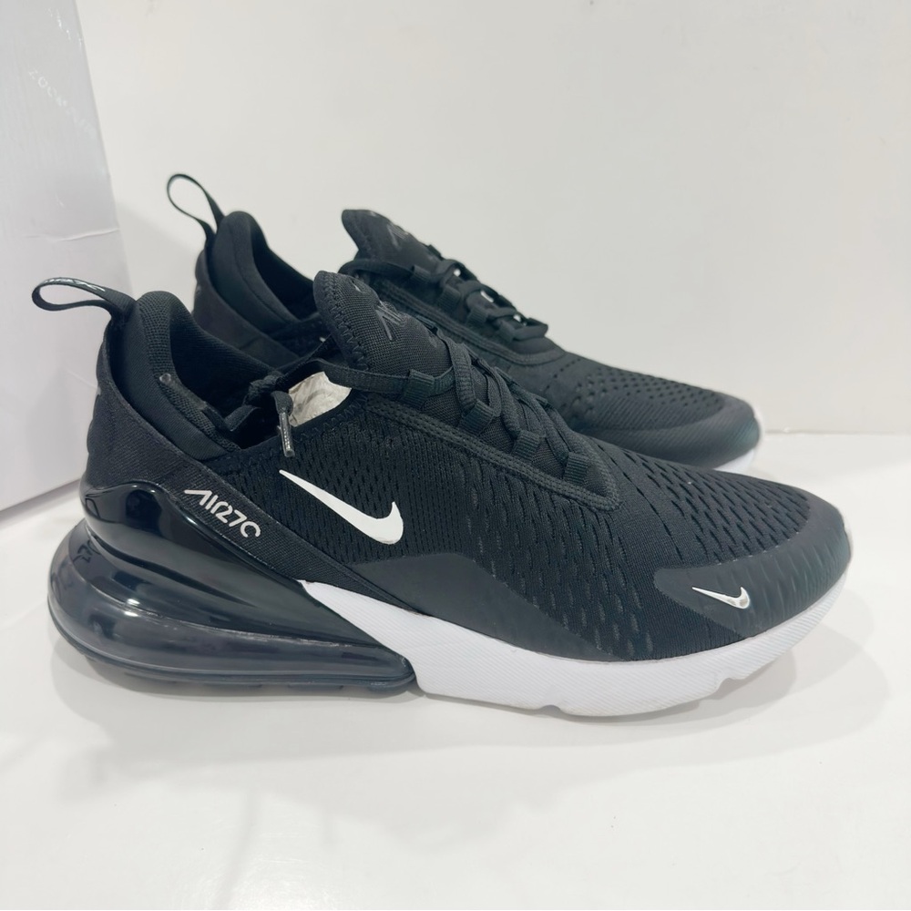 Nike 270 Men’s Shoes - Picture 2 of 9